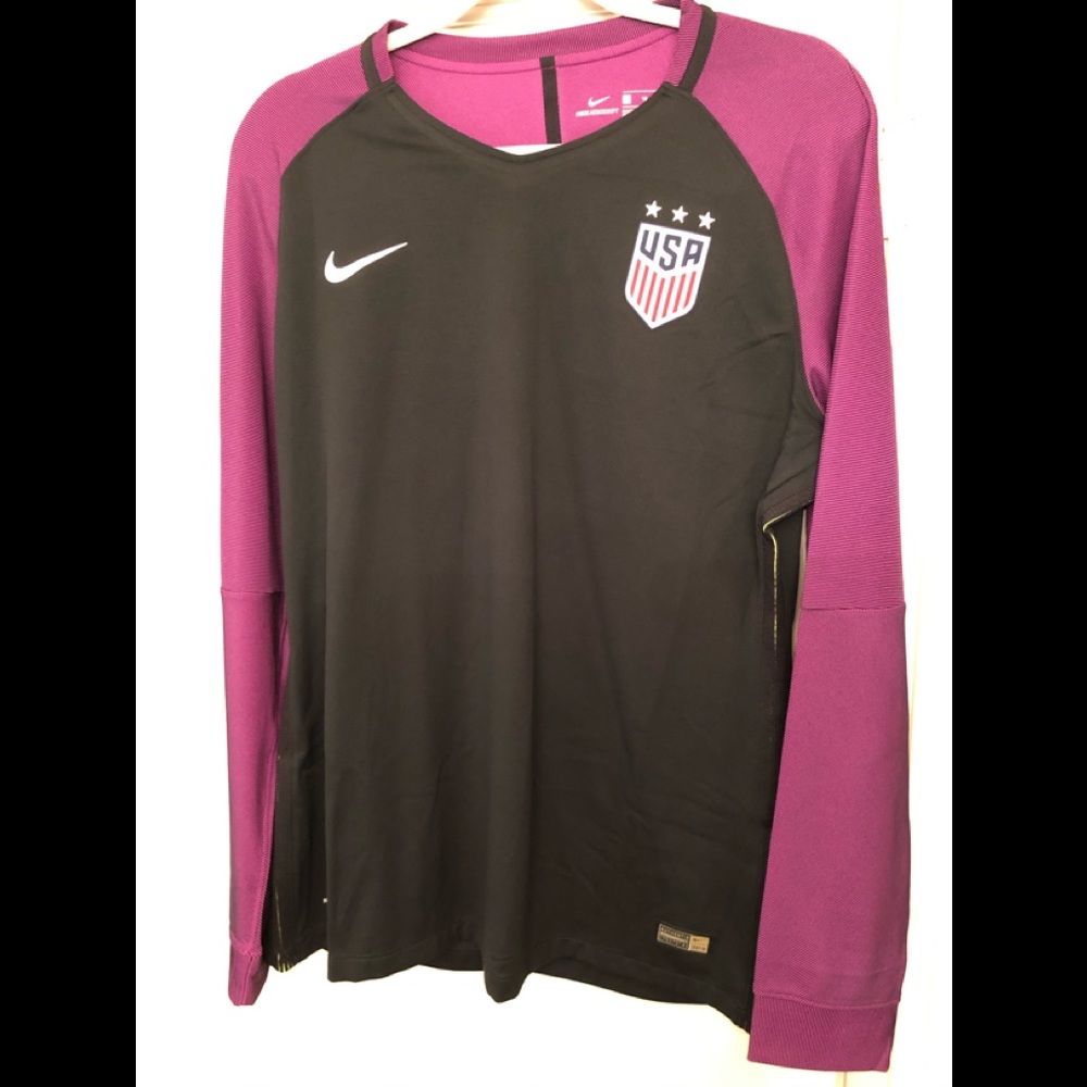 Nike US Women’s FIFA World Cup Away Uniform. Sz L